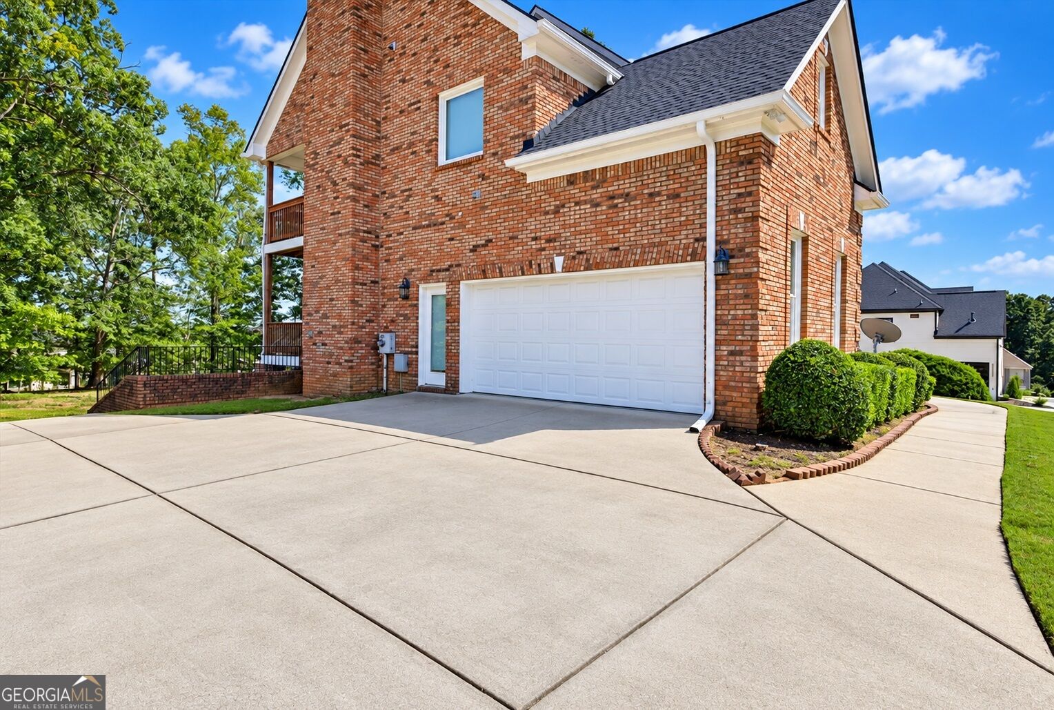 144 Chapel Ridge DR
