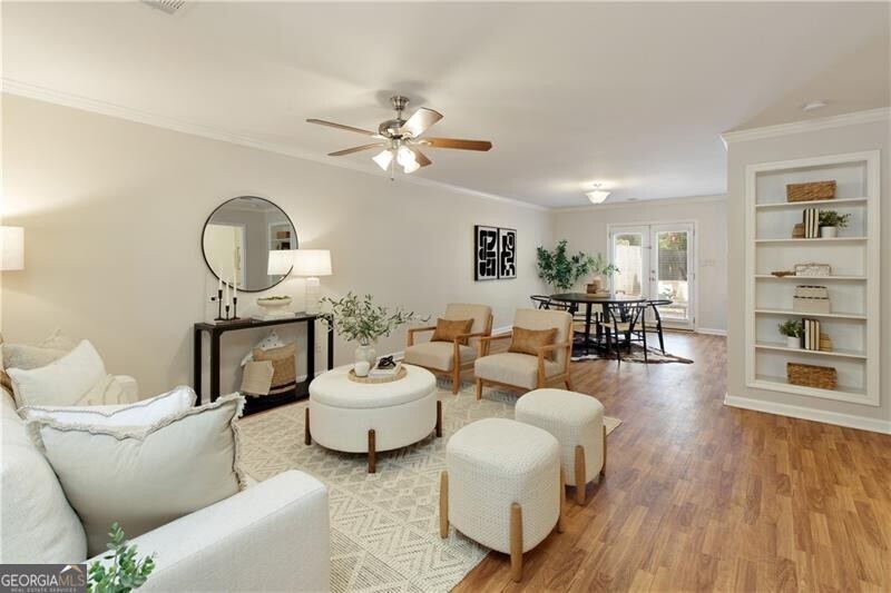 1092 Old Roswell RD