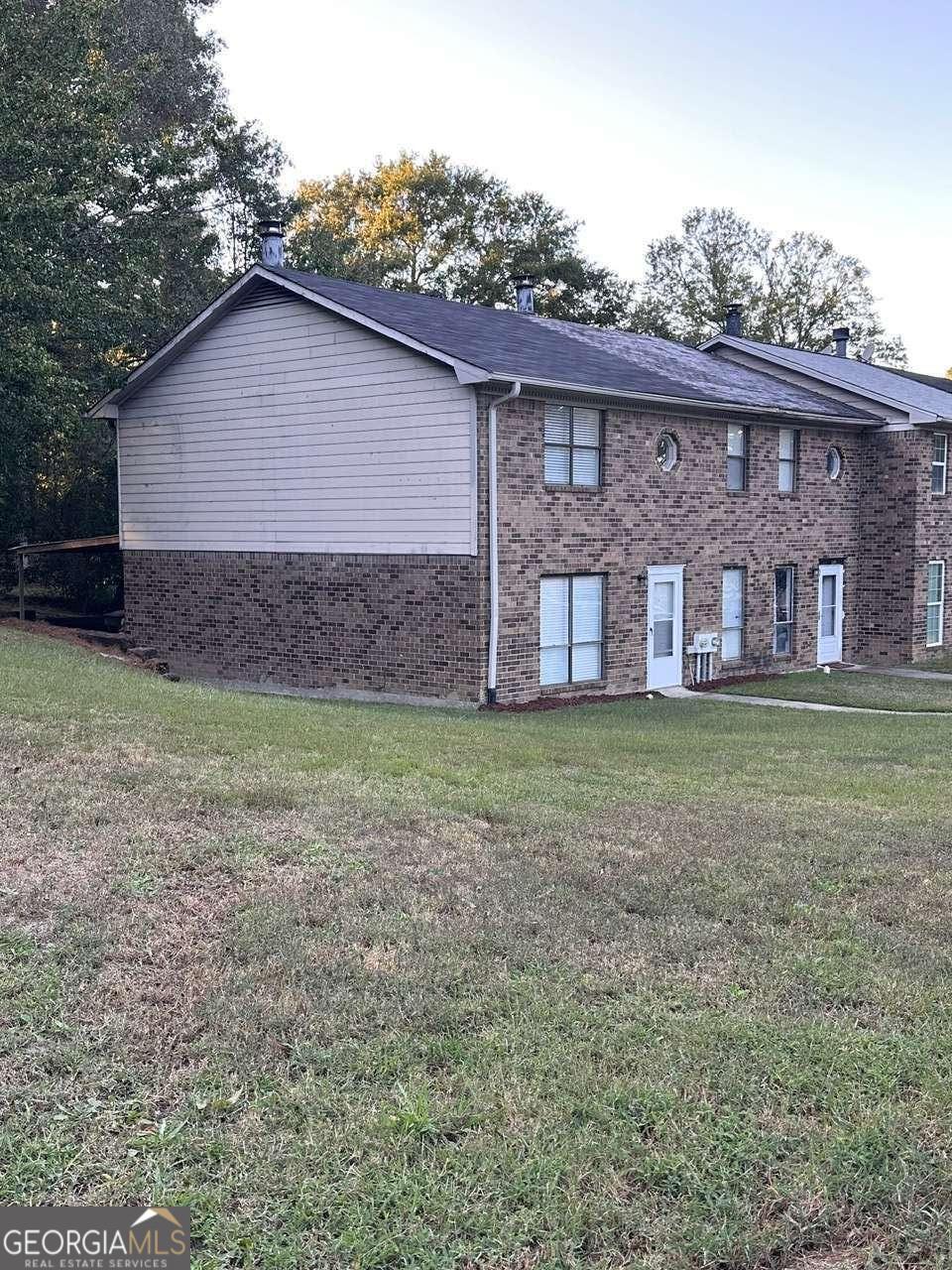 Conyers Station - Residential
