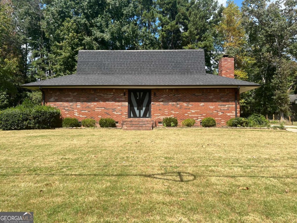 Photo of 5760 Penfield Place, Atlanta, GA 30349 (MLS # 10870919)