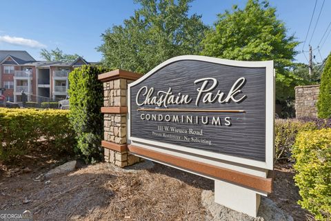 Photo of 1024 Chastain Park Court, Atlanta, GA 30342 (MLS # 10753047)