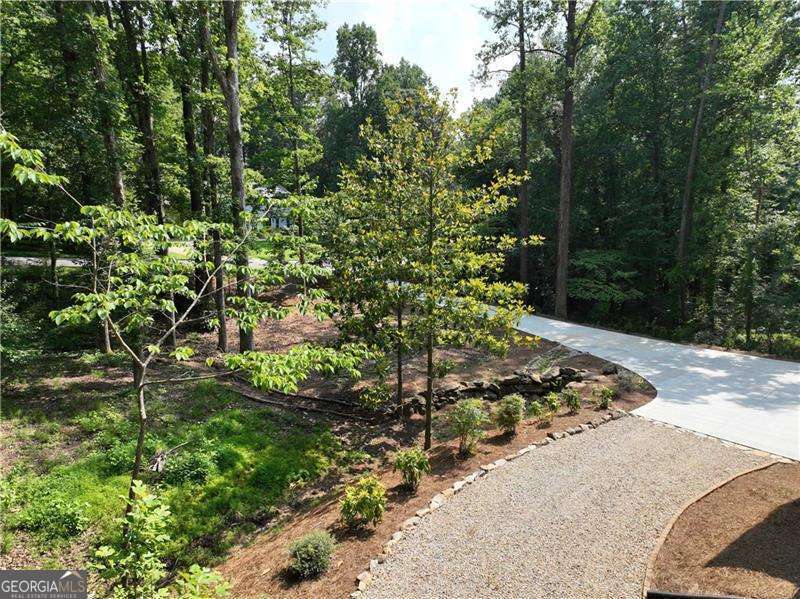 260 LAKEMONT DR