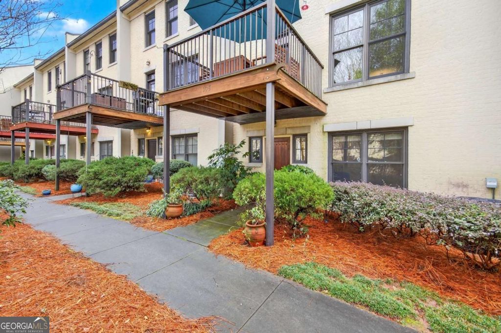 Photo of 108 Knob Hills Circle, Decatur, GA 30030 (MLS # 10701130)