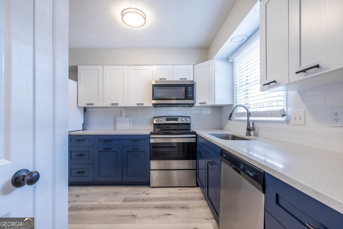 6700 Roswell RD 21E