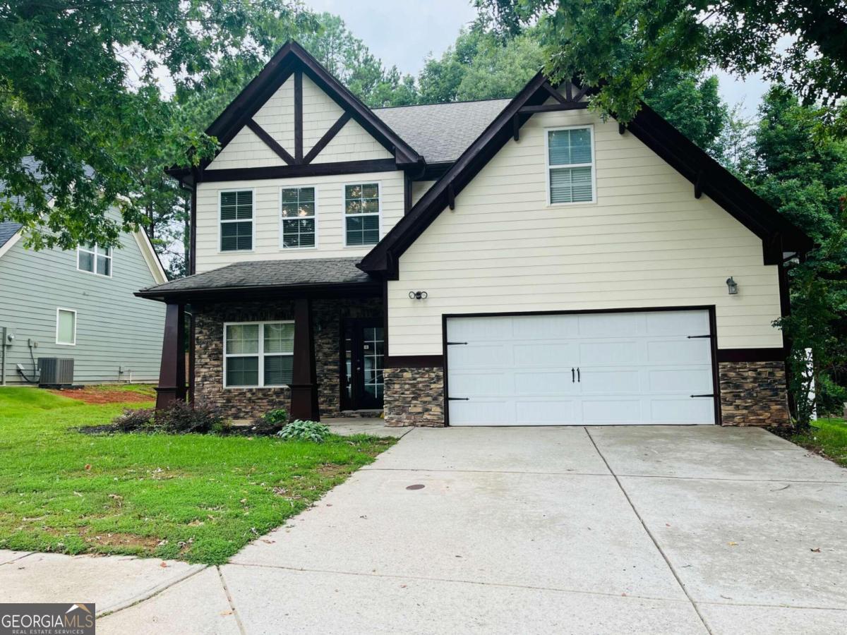 This 3 bedroom, 3 full bathroom home is located in the desirable community of Madison Park in Newnan! Beautiful LVP flooring, large family room with fireplace, SS appliances in fully equipped kitchen and a 2 car garage! The master bedroom features, tons of natural light, vaulted ceilings along with dual vanities, a soaking tub, and tile shower! The secondary bedrooms are ample in size along with the additional 2 full bathrooms. Enjoy the grilling on the patio and playing in the fenced backyard or spend your summer days at the community pool and playground. Conveniently located near I-85, shopping, restaurants and so much more!