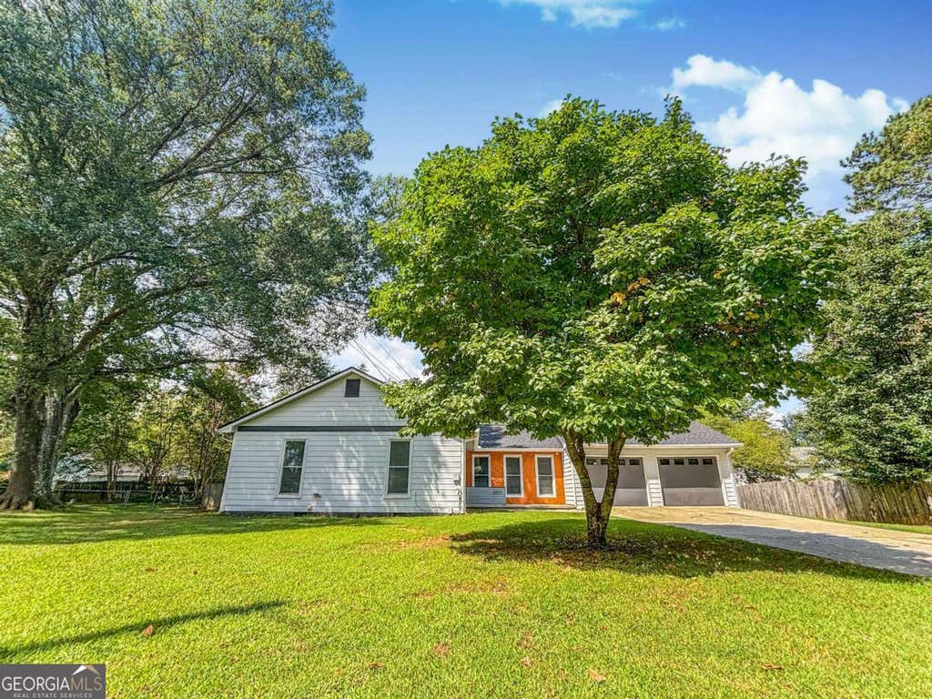 Photo of 2407 Josh Court SW, Marietta, GA 30064 (MLS # 10828277)