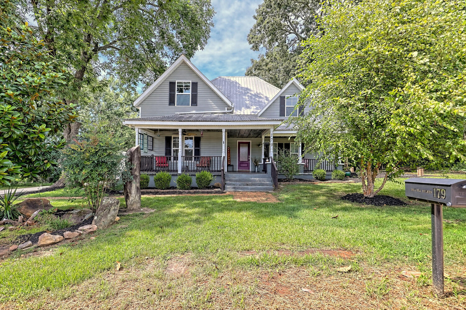 **** $7,500 in seller concessions if under contract by Nov. 15th. **** If you have ever wanted a historic home with 21st century amenities, this may be your dream come true. This 1910 farmhouse is right out of a magazine and right in the middle of one of NE Georgia's most beautiful historic small towns and ready to offer you the lifestyle you have always dreamed of. Located in downtown Cornelia, a beautiful NE Georgia town that was established in 1887 as the industrial and retail business hub for Habersham County. With beautiful parks and historic sites, Cornelia is a great place to raise a family or open a new business. This home is one of the true landmarks of Cornelia and is within walking distance of shopping, parks and restaurants, including one of Georgia's top rated restaurants, Community Brew and Tap. This home was completely renovated less than 4 years ago and has many features found only in new construction. From the inviting porches to the chef's kitchen, to the main suite and luxury bathroom and the phenomenal location, this is the classic home you have have been waiting for! Do not miss this opportunity to own a piece of history.