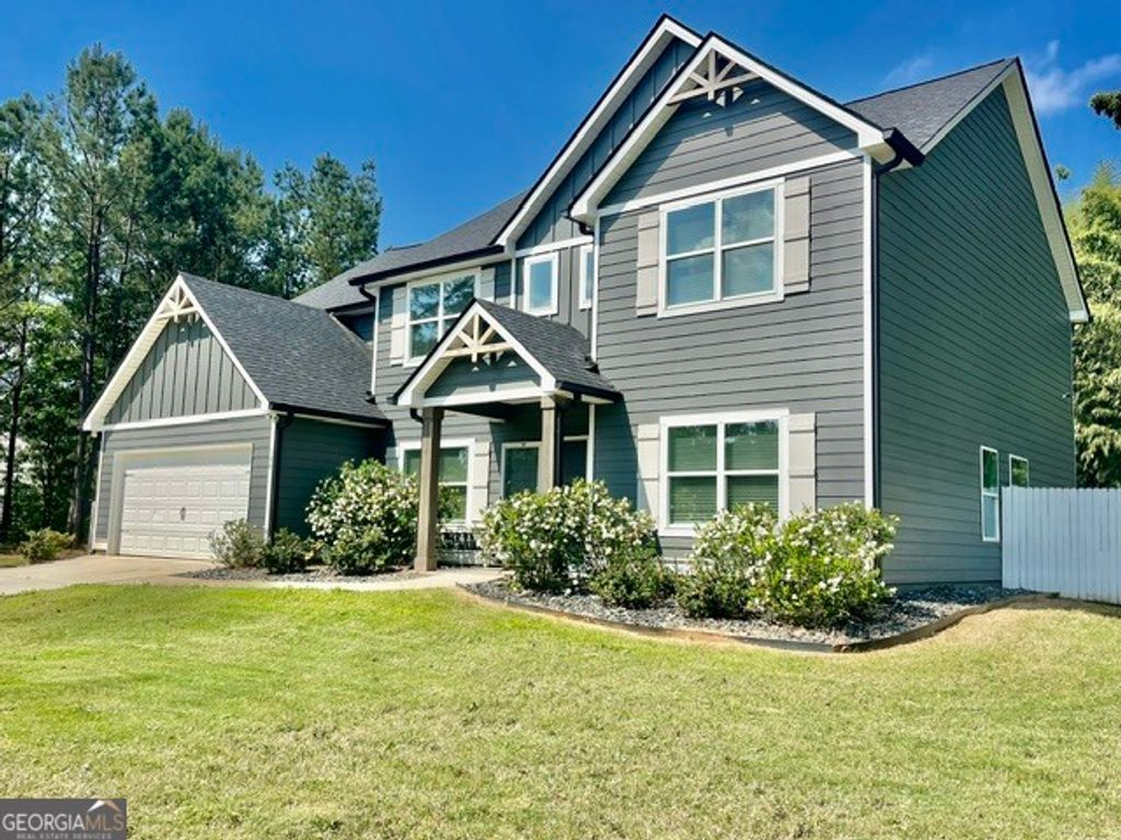 Photo of 100 Fenwick Manor Drive, LaGrange, GA 30241 (MLS # 10769758)