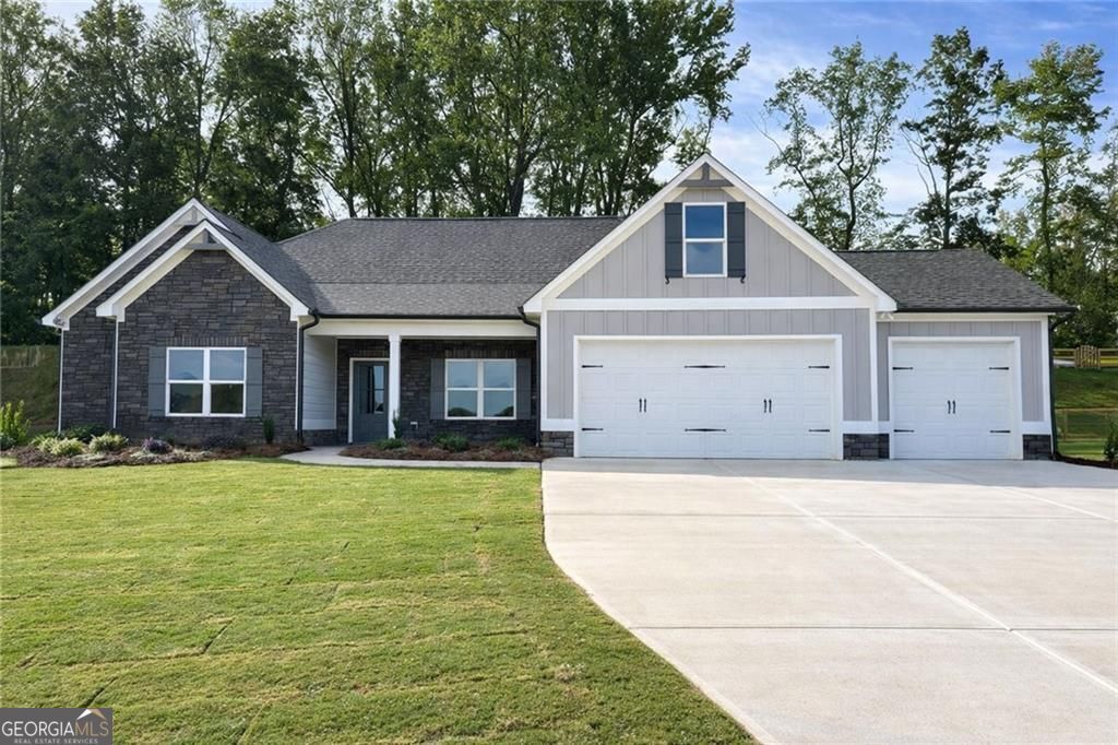 Photo of 60 Barnwood Pointe, Dallas, GA 30132 (MLS # 10706916)