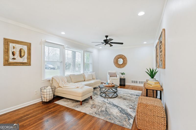 623 Montevista ST SW