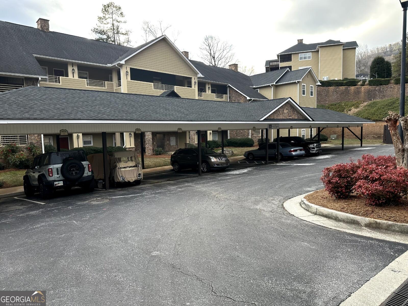 92 Gleneagle CT B301