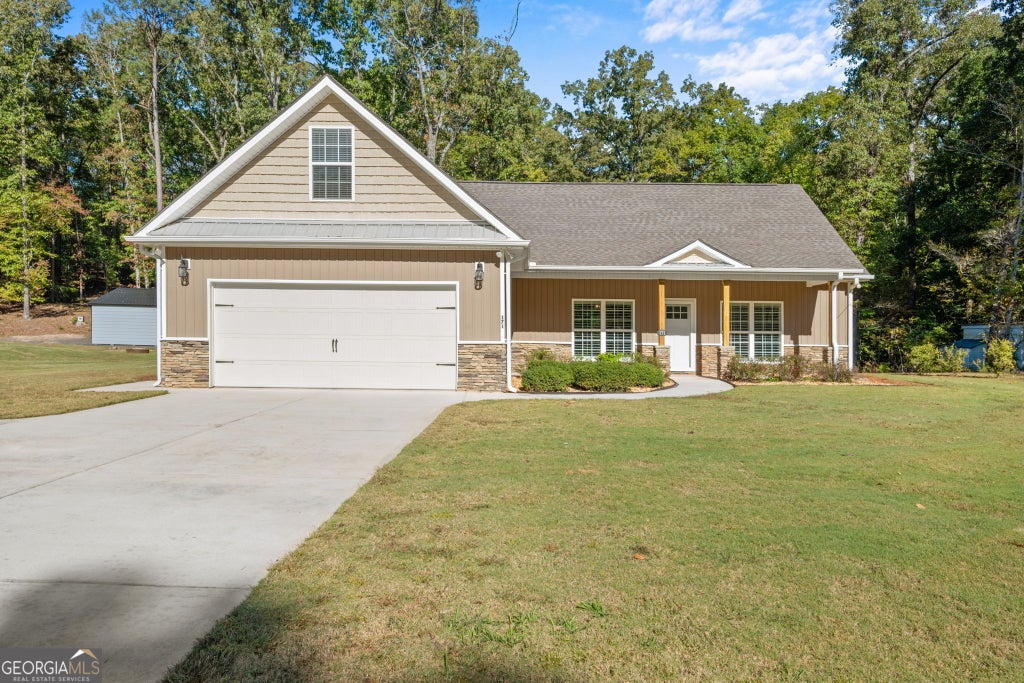 Photo of 171 Arrow Point Road, Jackson, GA 30233 (MLS # 10880731)