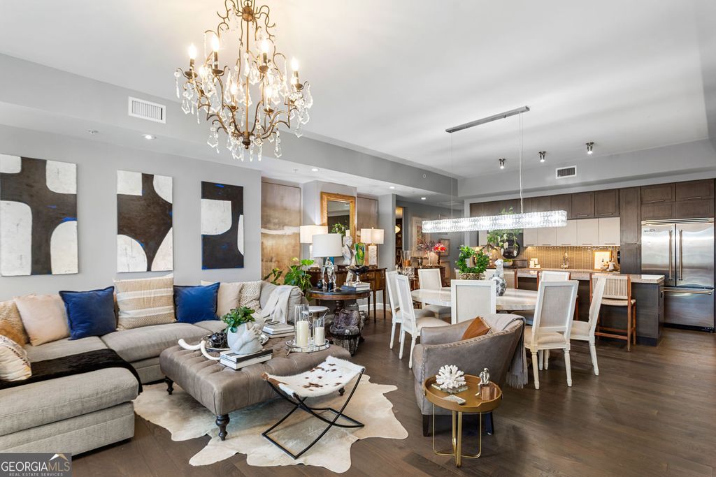 Photo of 1820 Peachtree Road NW #402, Atlanta, GA 30309 (MLS # 10679650)