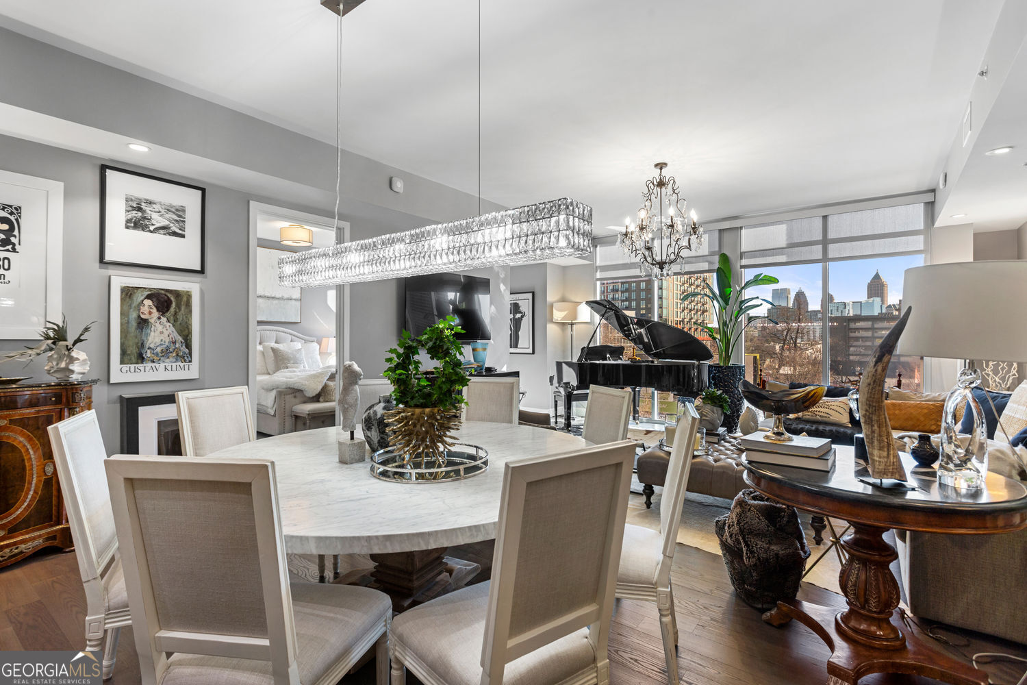 1820 Peachtree RD NW 402