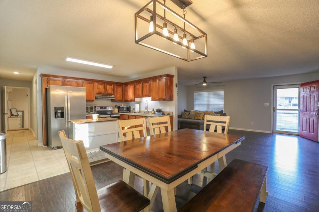 Photo of 136 Stevens Drive, Milledgeville, GA 31061 (MLS # 10677018)