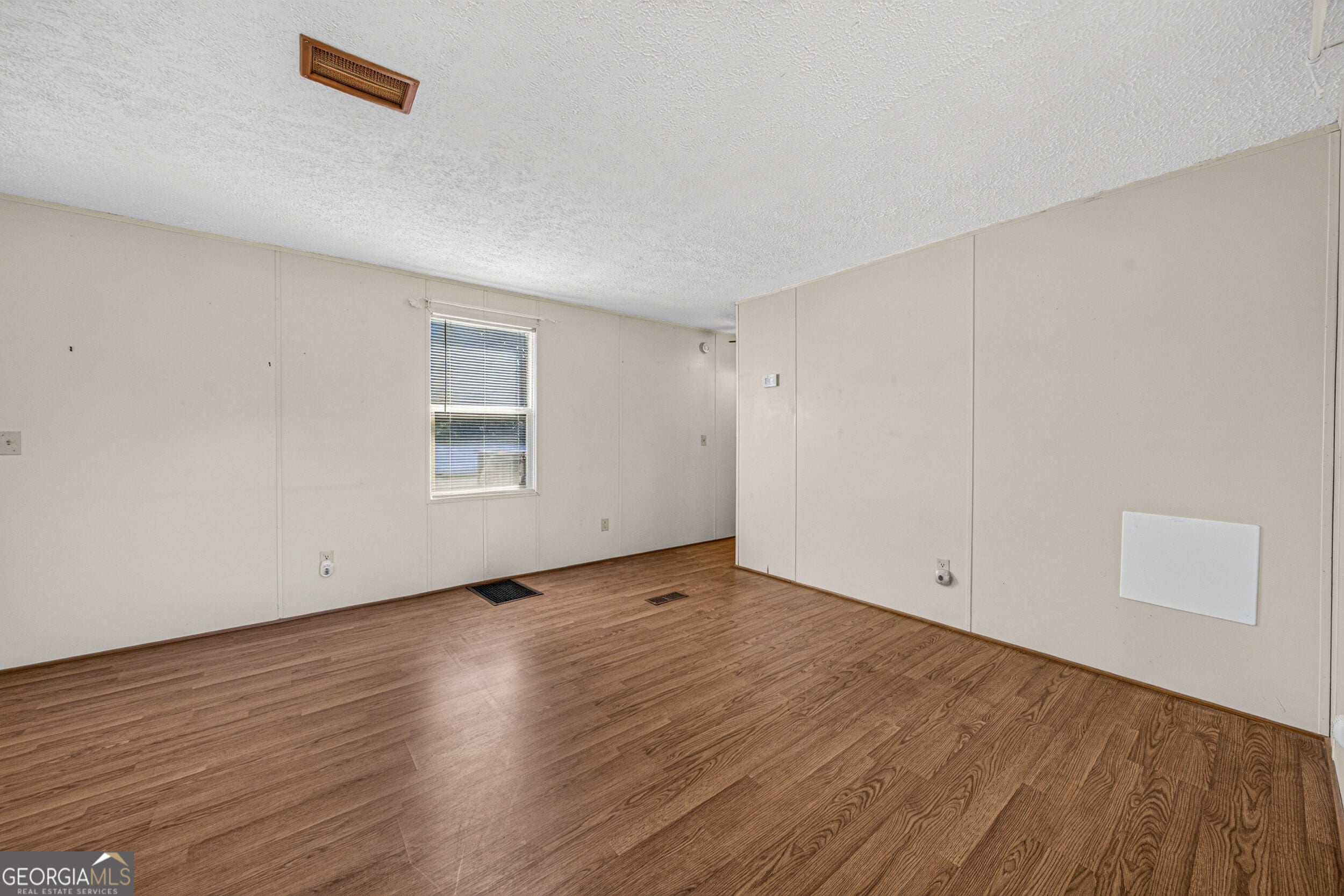 465 Defoor RD