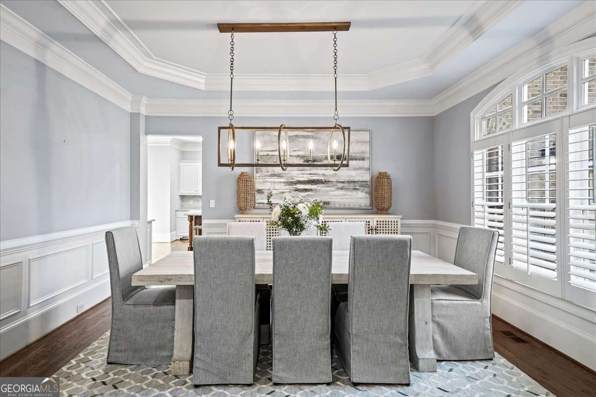 3283 Stratfield DR NE