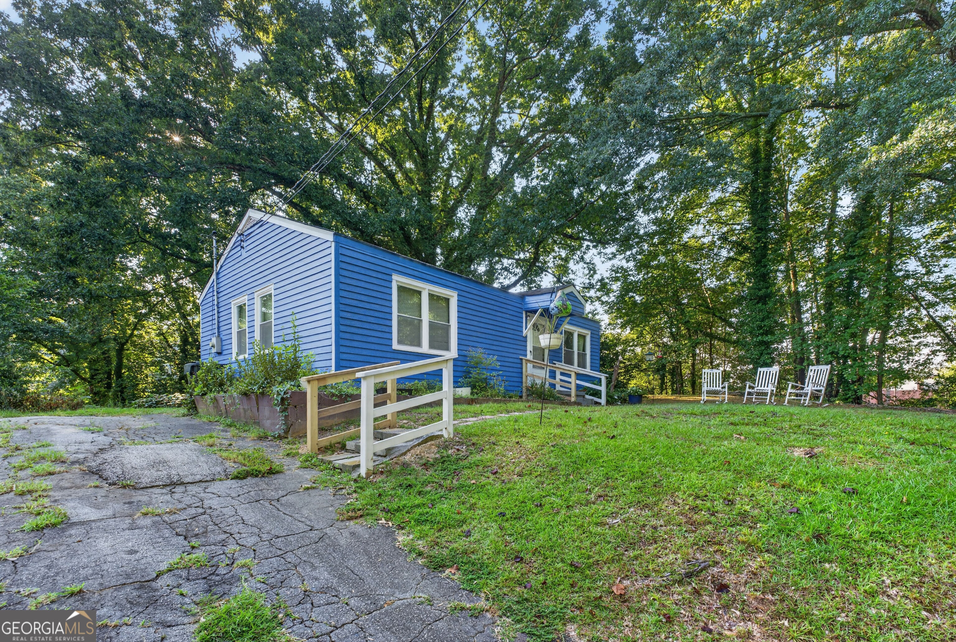 504 N Pond ST