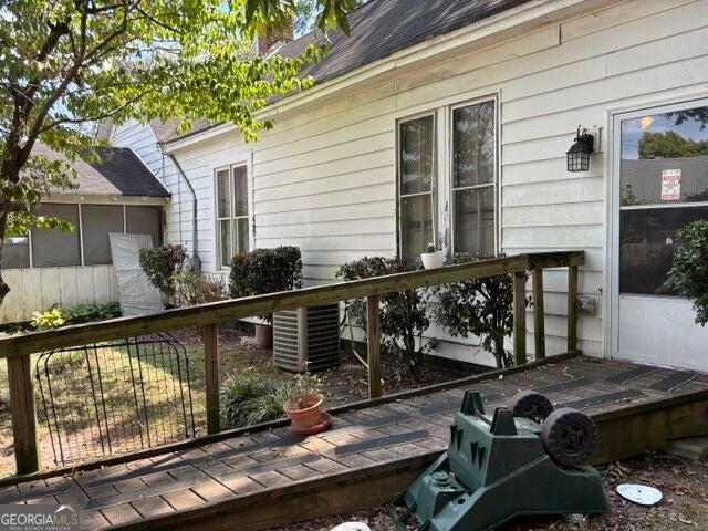 575 N Cherokee RD