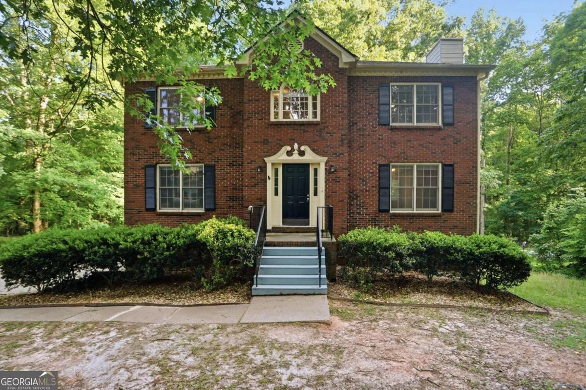 105 Woodsong Court
