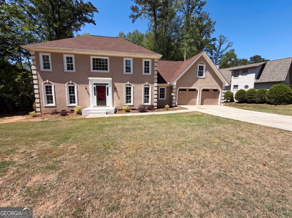 Photo of 1033 Chestnut Hill Circle SW, Marietta, GA 30064 (MLS # 10738036)
