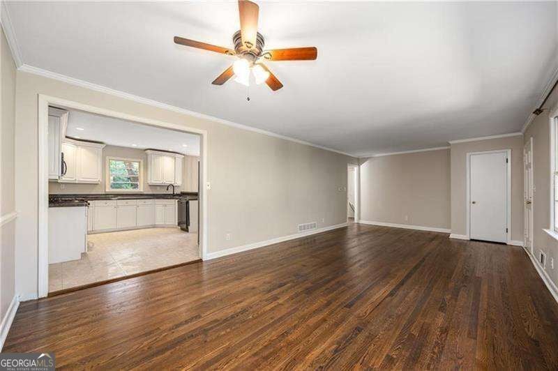 Photo of 535 Valley Lane, Atlanta, GA 30328 (MLS # 10837407)