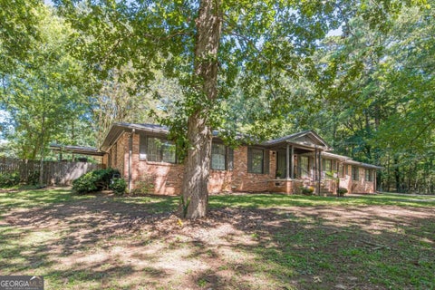 Photo of 3121 Cascade Road SW, Atlanta, GA 30311 (MLS # 10849161)