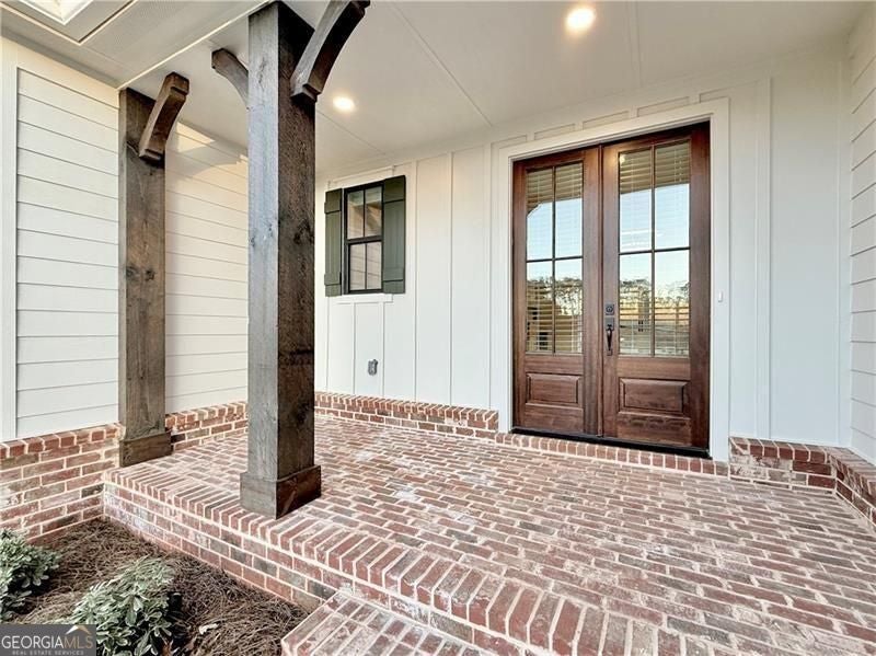 122 PALISADE DR