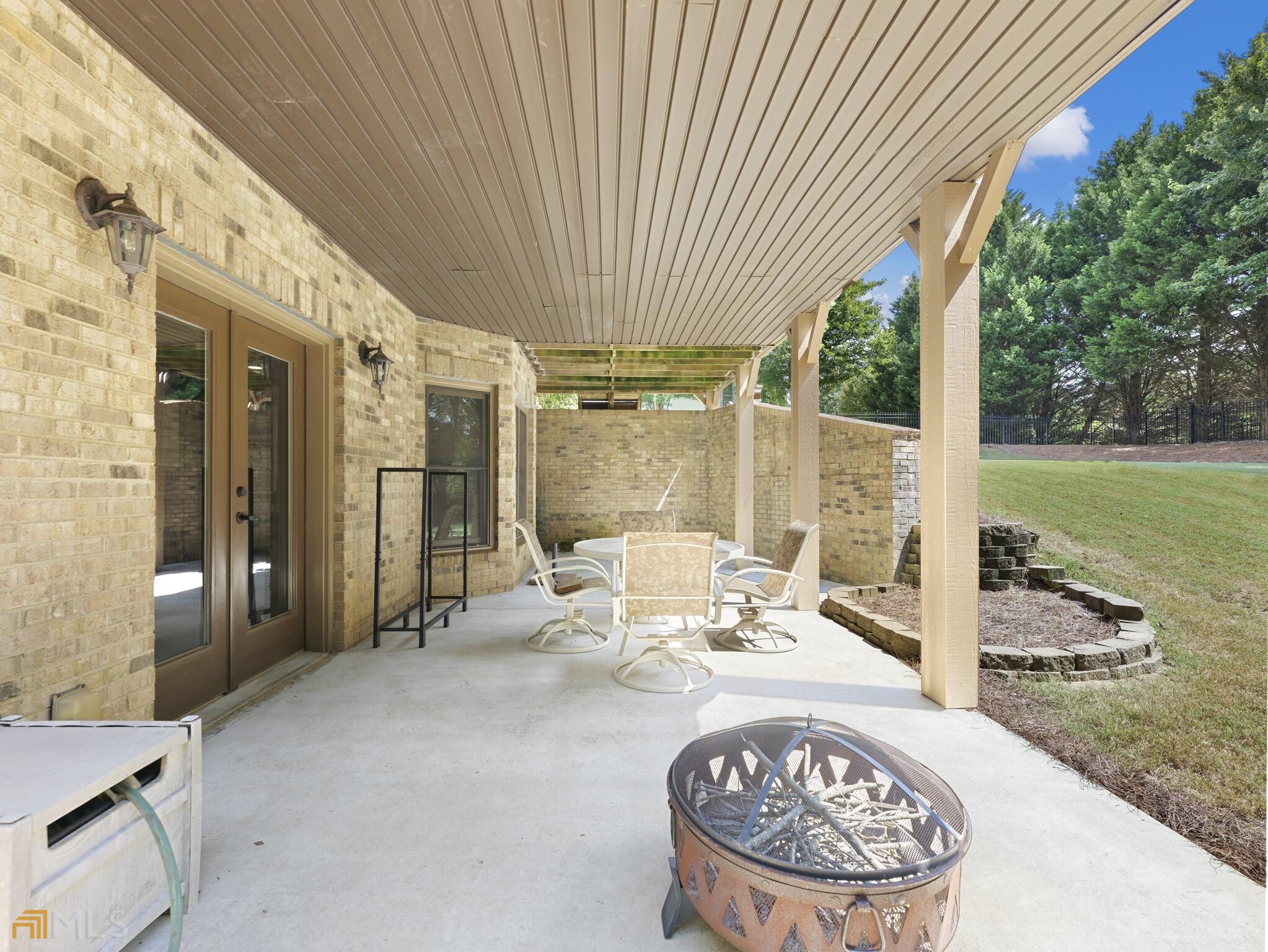 Chateau Elan - Residential