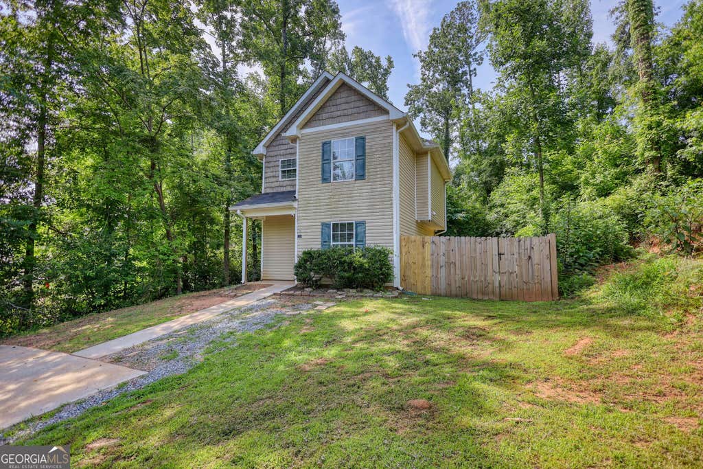 Photo of 130 Cherokee Drive, Jackson, GA 30233 (MLS # 10781781)