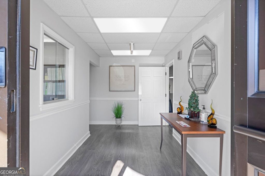 Photo of 125 Commerce Circle, Fayetteville, GA 30214 (MLS # 10683054)