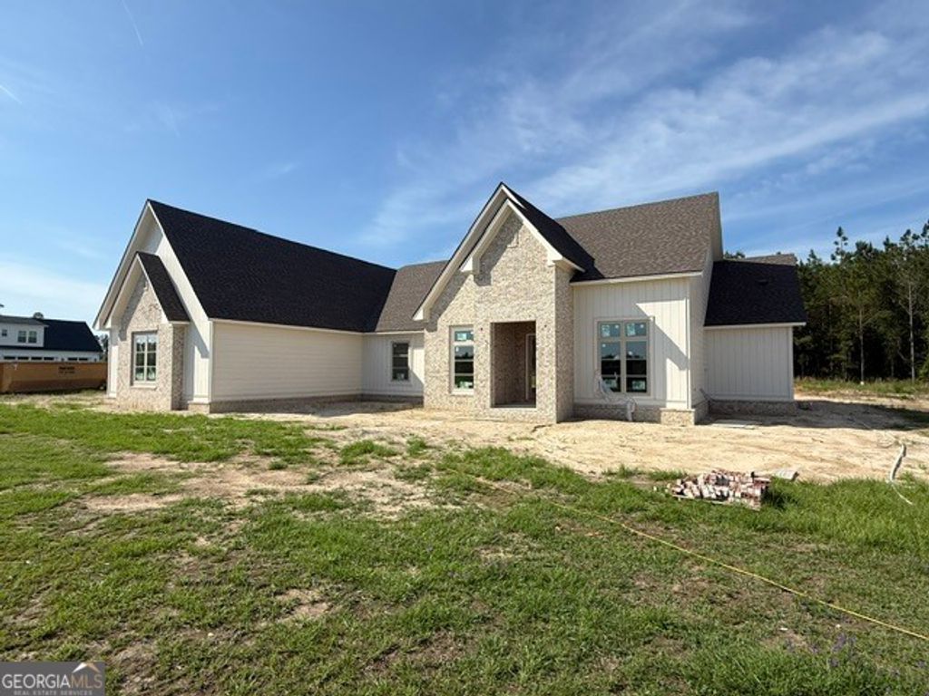 Photo of 3644 Bear Lake Rd, Valdosta, GA 31601 (MLS # 10769085)