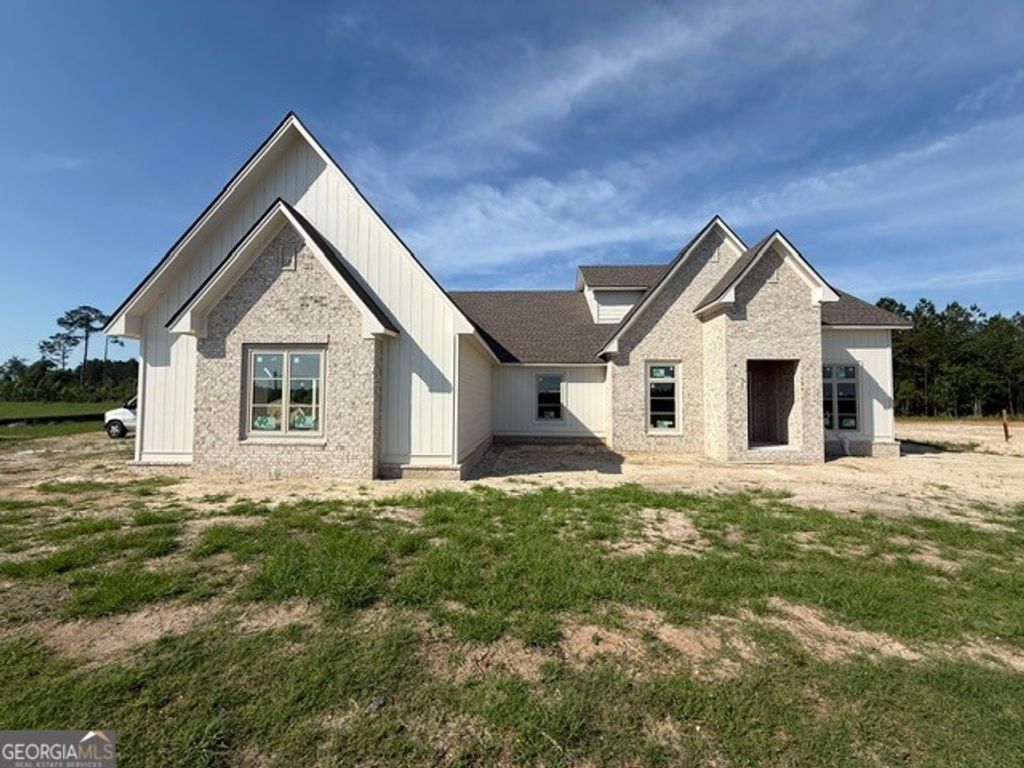 Photo of 3644 Bear Lake Rd, Valdosta, GA 31601 (MLS # 10769085)