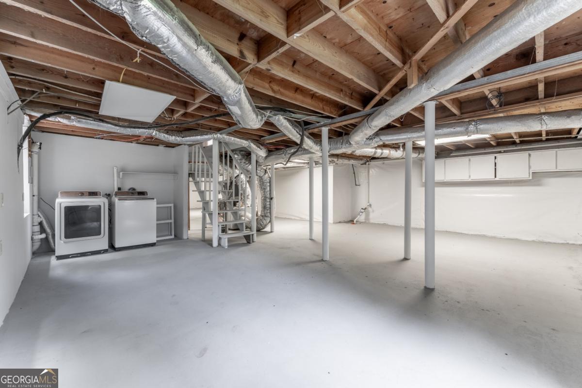 Q A Willis - Residential Lease