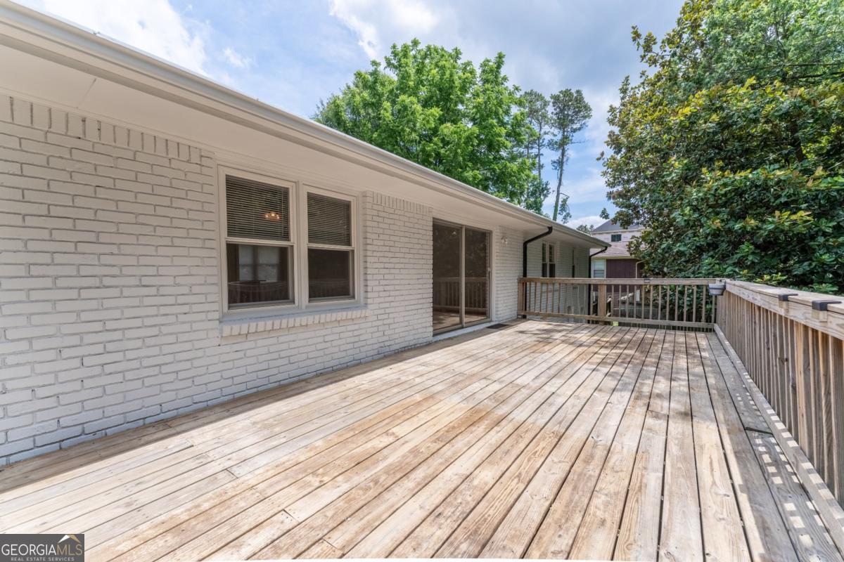 Q A Willis - Residential Lease