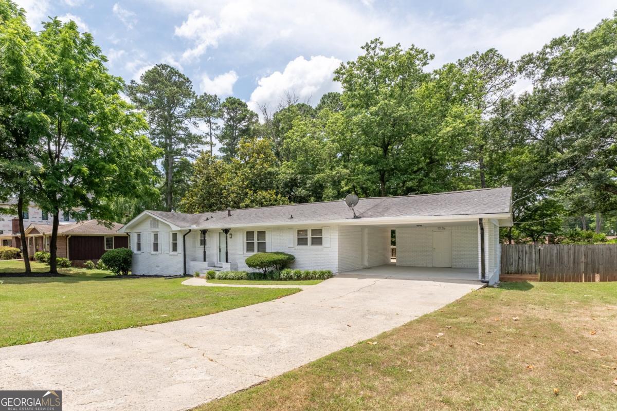 Q A Willis - Residential Lease