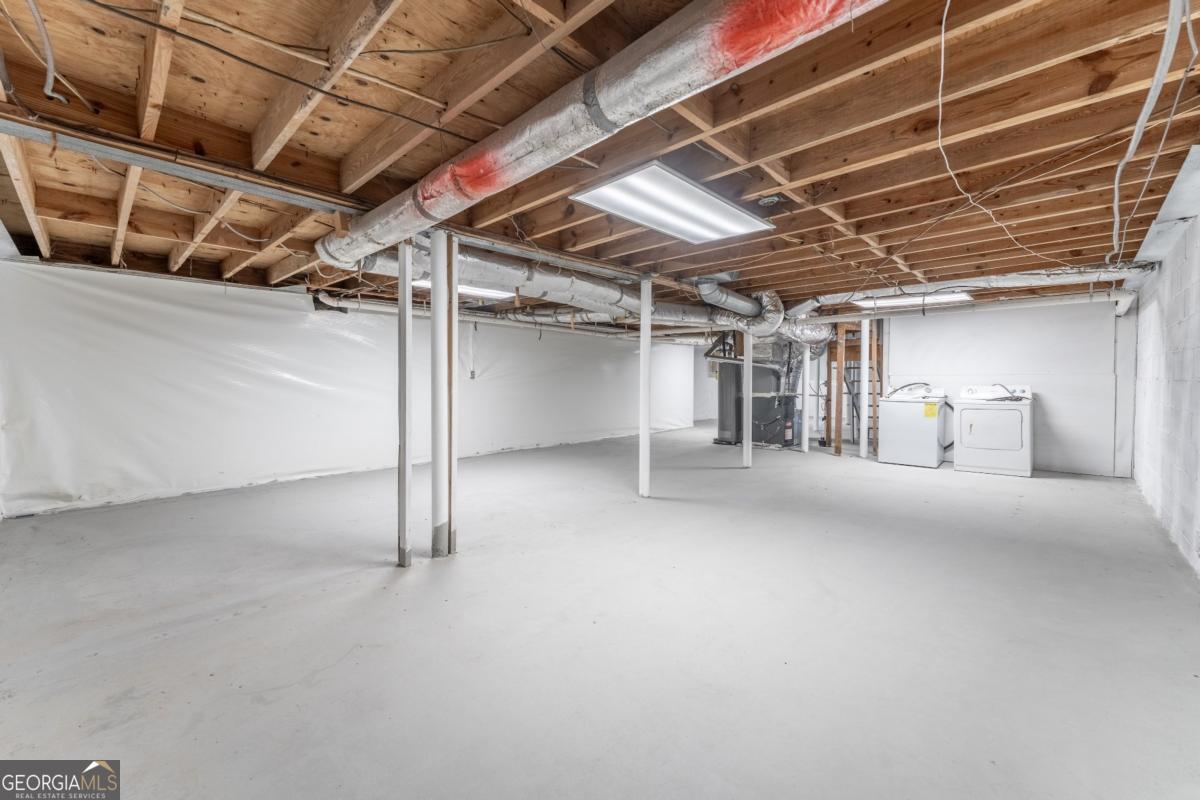 Q A Willis - Residential Lease