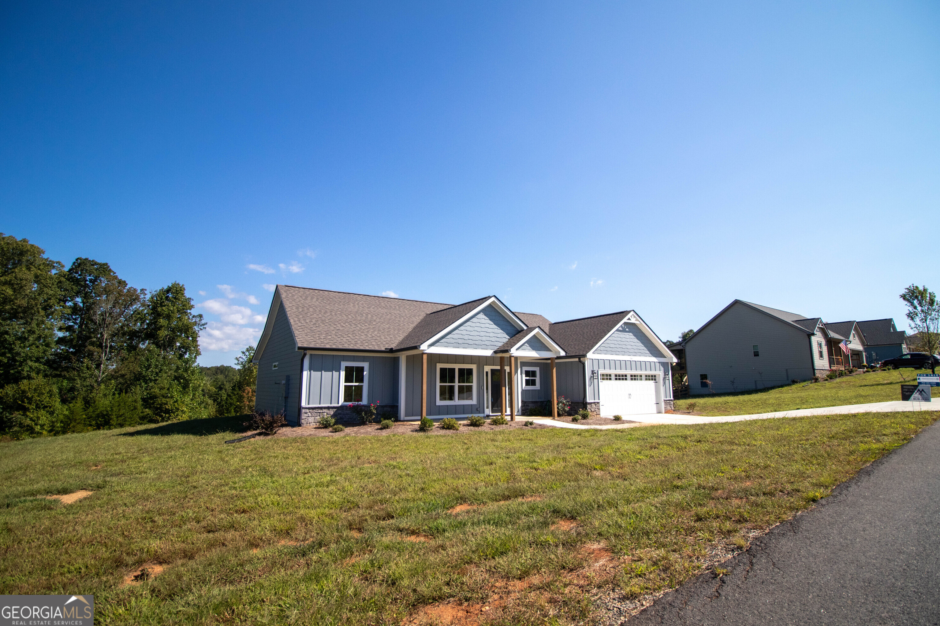 266 Hunts Ridge DR