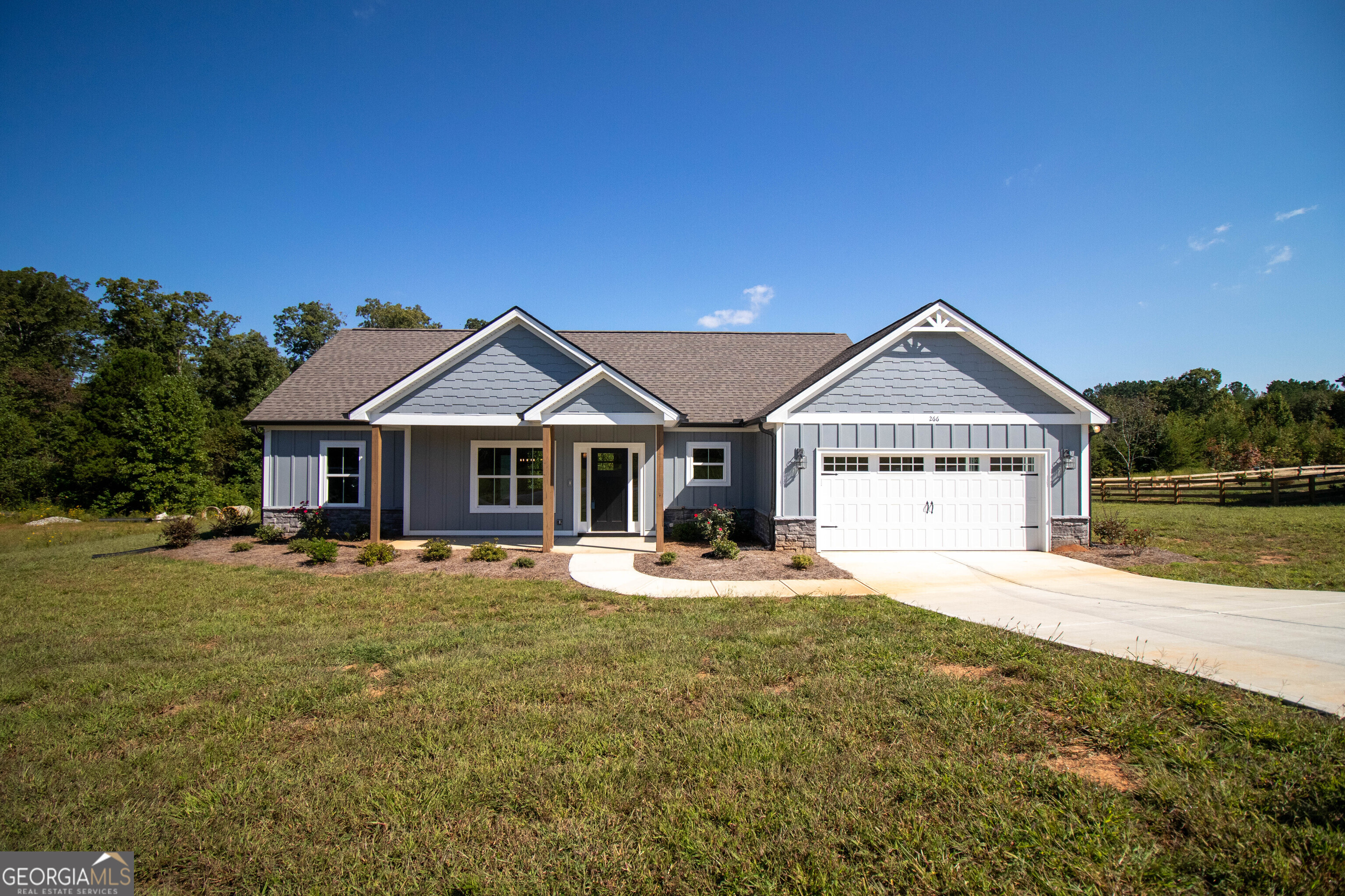 266 Hunts Ridge DR