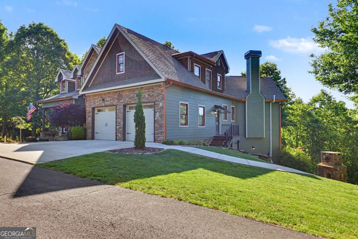 41 Elm CT