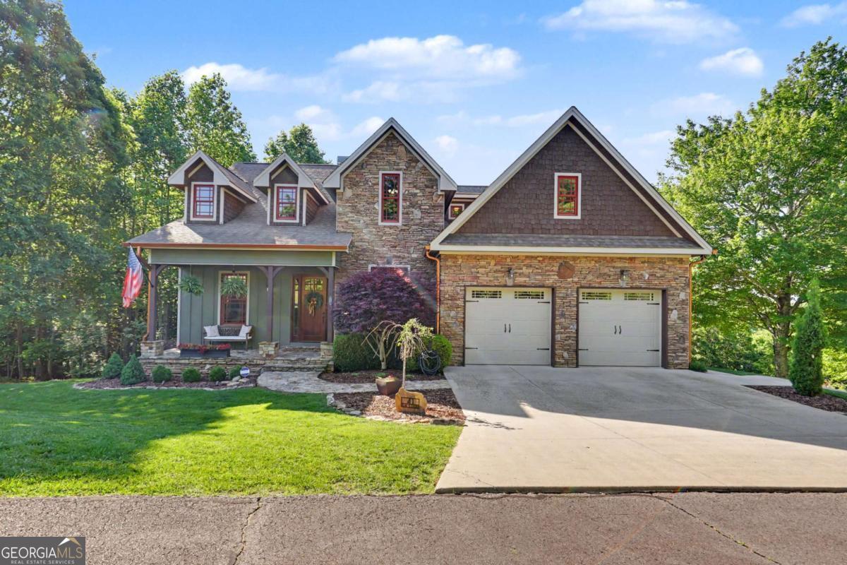41 Elm CT