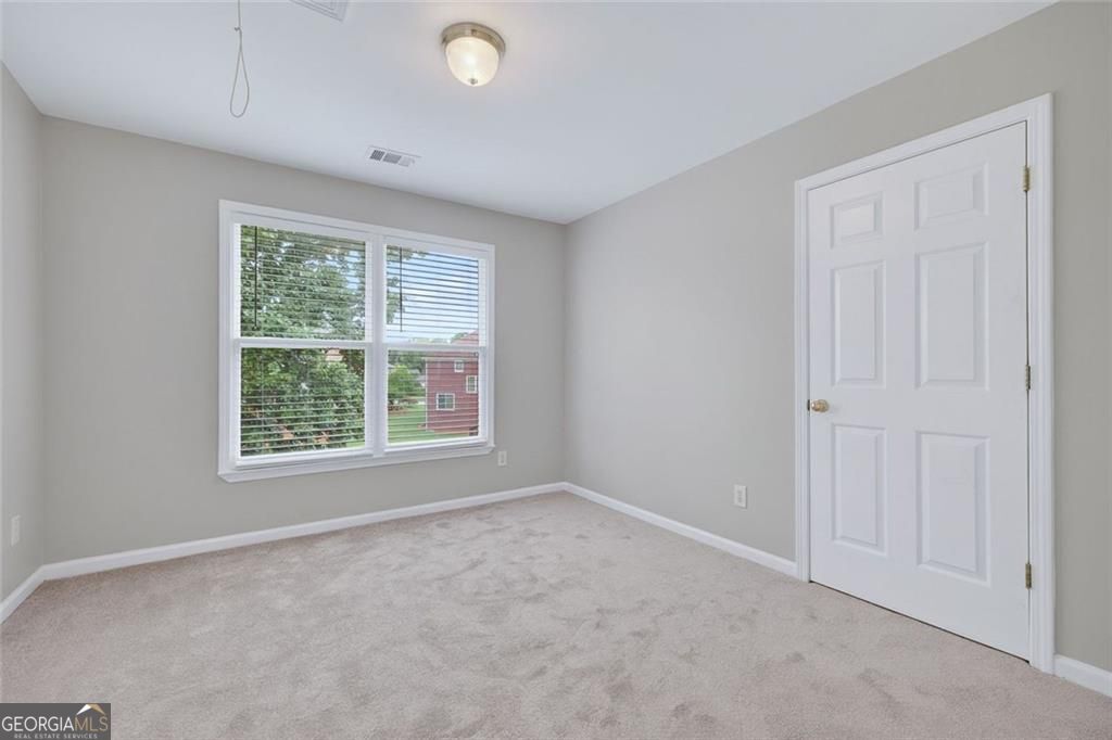 Stone Mountain, Georgia 30087, United States, 5 Bedrooms Bedrooms, ,4 BathroomsBathrooms,Residential,Active,188071