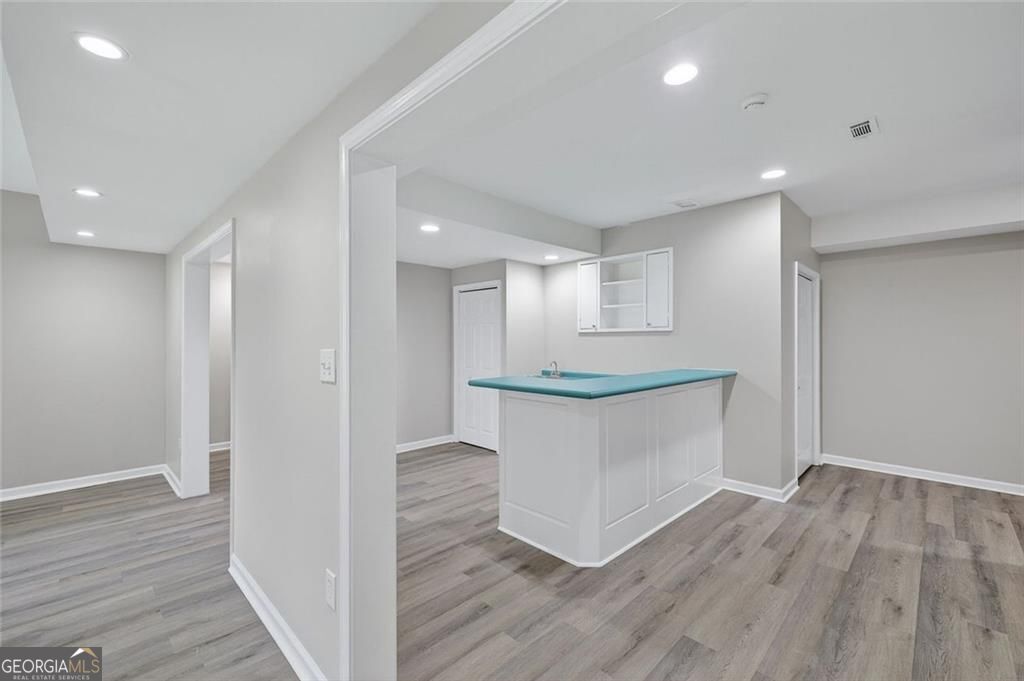 Stone Mountain, Georgia 30087, United States, 5 Bedrooms Bedrooms, ,4 BathroomsBathrooms,Residential,Active,188071