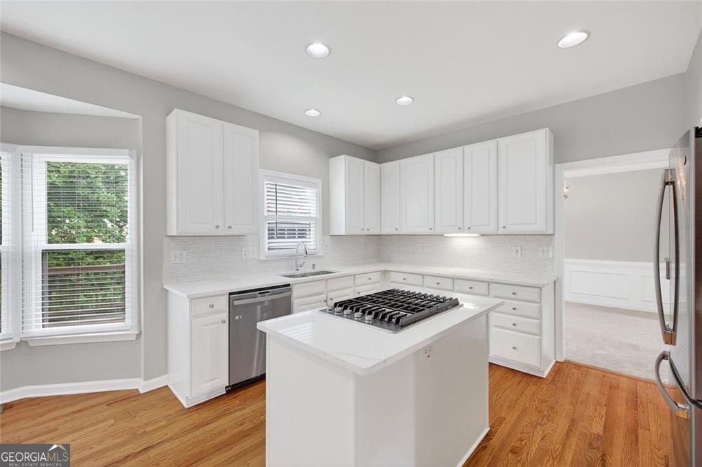 Stone Mountain, Georgia 30087, United States, 5 Bedrooms Bedrooms, ,4 BathroomsBathrooms,Residential,Active,188071