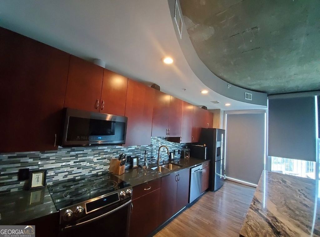 Photo of 400 W Peachtree Street NW #1610, Atlanta, GA 30308 (MLS # 10739039)