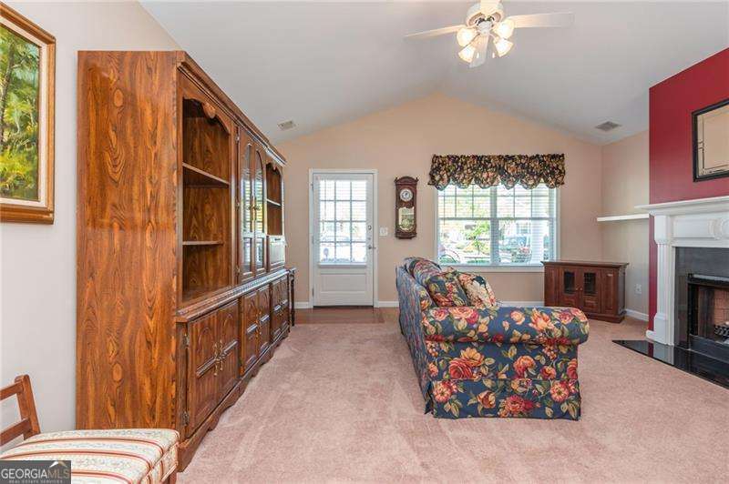 516 Arden Close