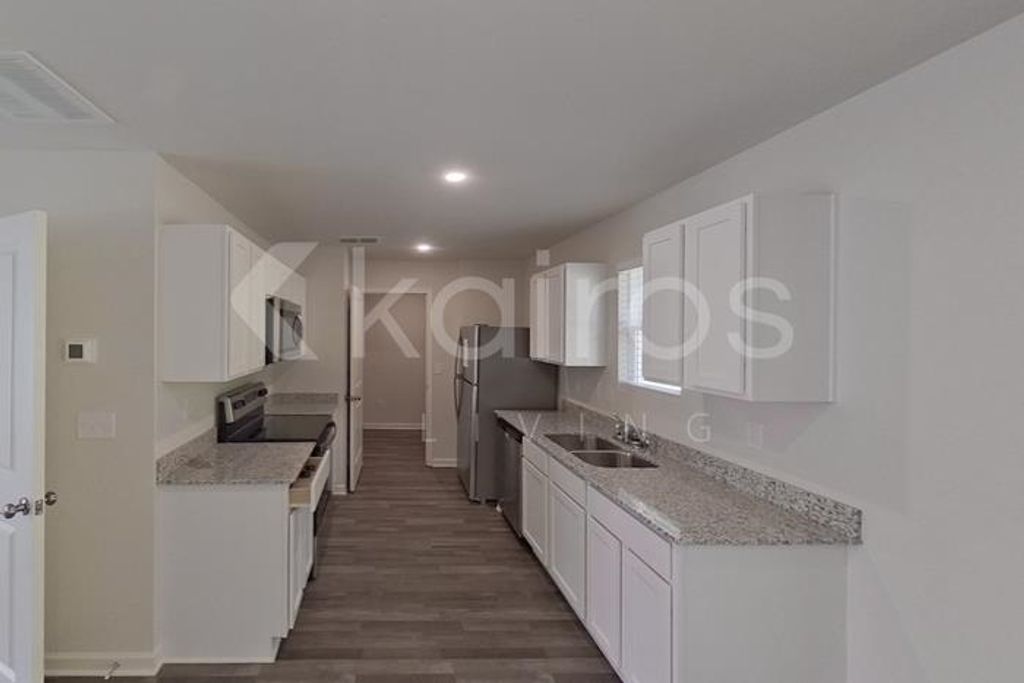 Photo of 233 Topaz Lane, Macon, GA 31217 (MLS # 10653414)