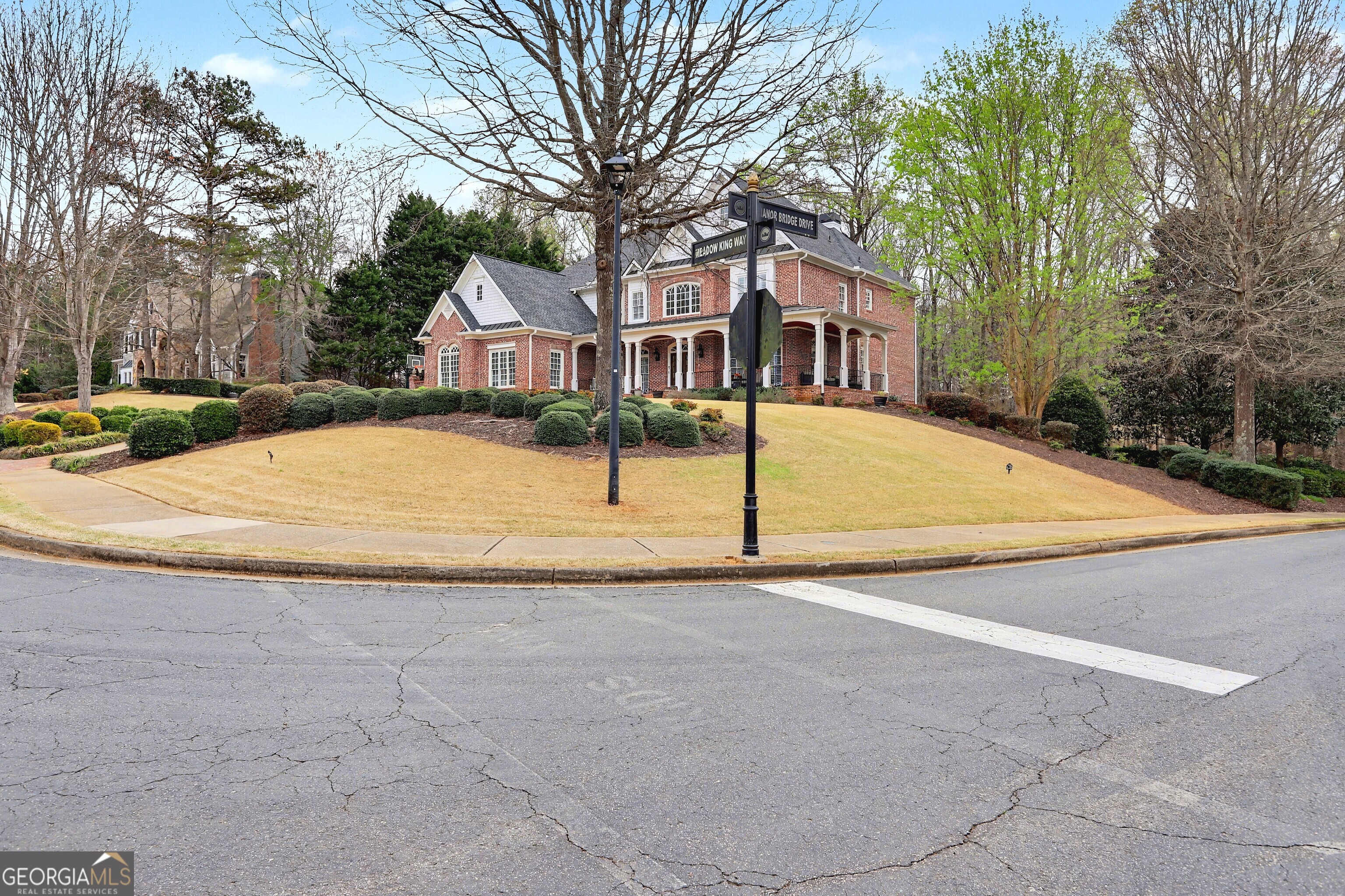 15945 Meadow King WAY