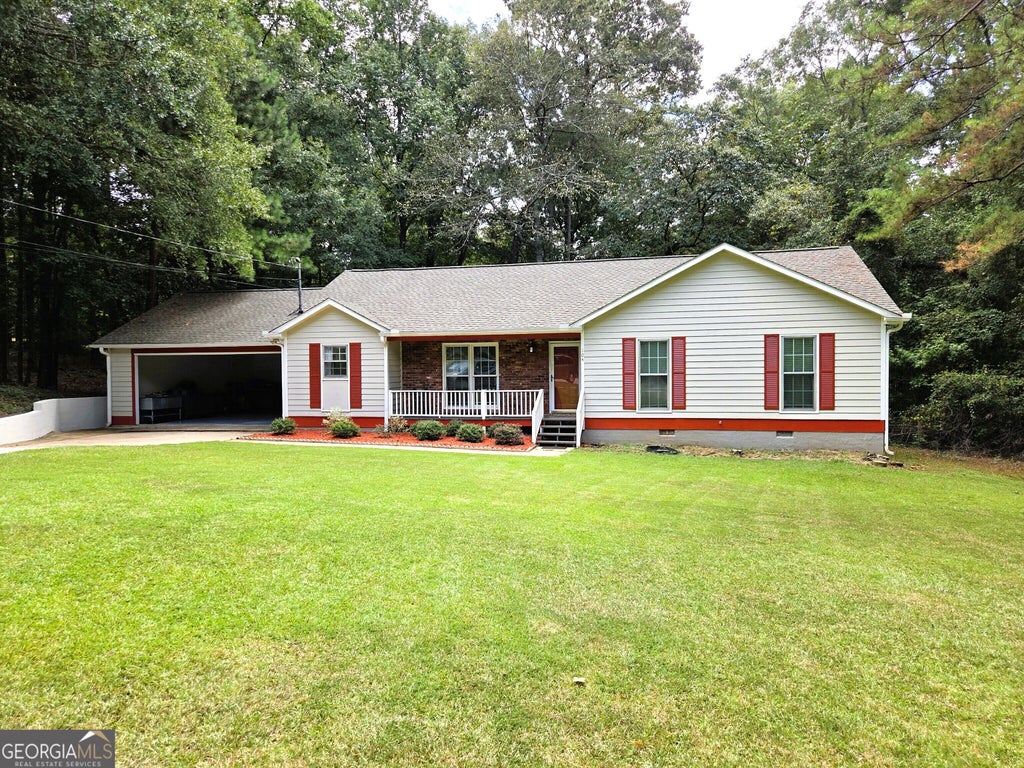Photo of 104 Cedar Creek Court, Lagrange, GA 30240 (MLS # 10845403)