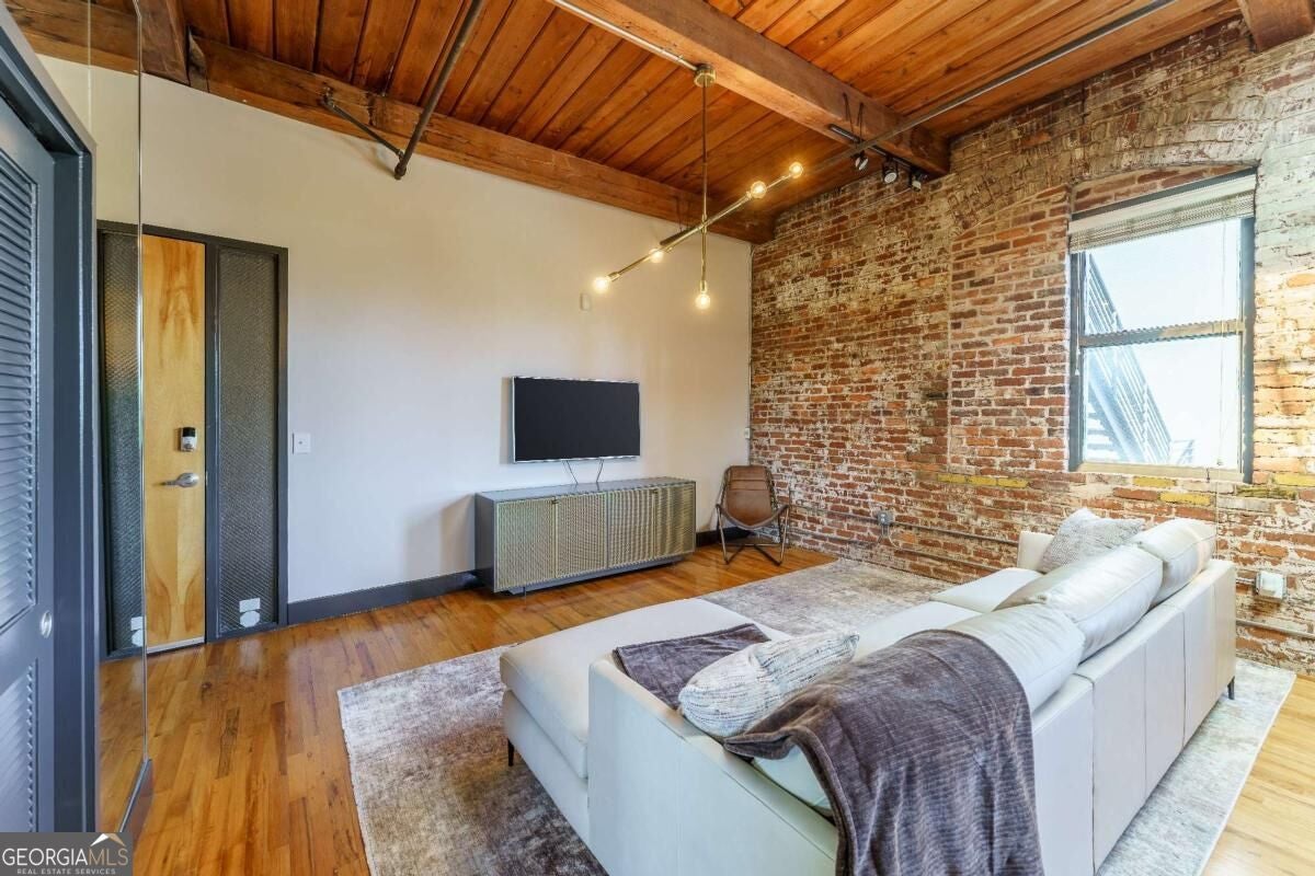 490 Marietta ST NW 310